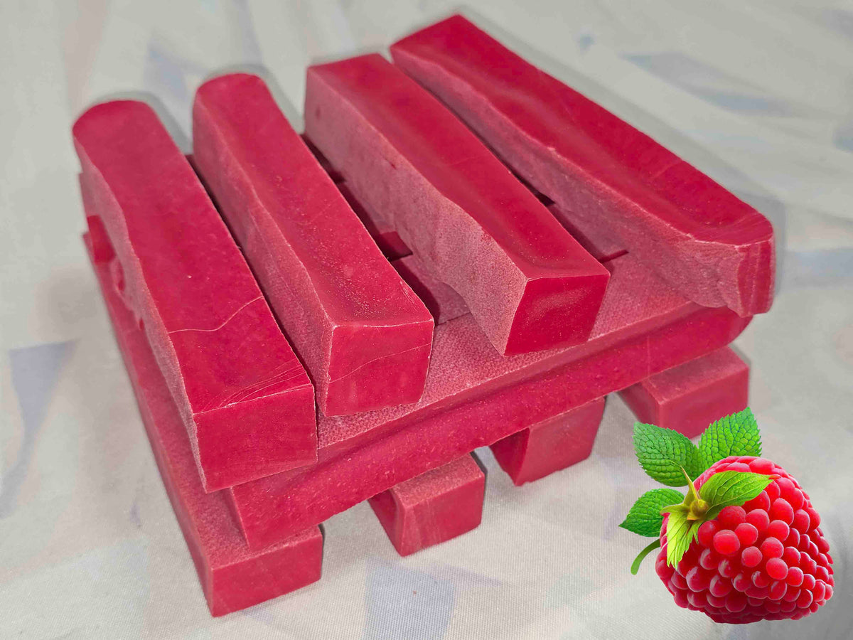 Dog cheese chew. Raspberry M/S Himalayan Yak ~3.4oz from Rockin' D On The Ridge in La Harpe, IL